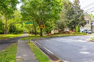 1858 Fox Chapel Dr SE, Smyrna, GA 30080 - Photo 33