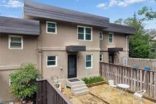327 Lakemoore Dr, Atlanta, GA 30342 - Photo 33