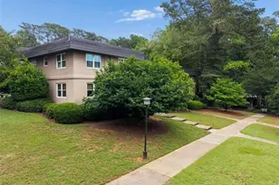 327 Lakemoore Dr, Atlanta, GA 30342 - Photo 41