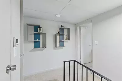 327 Lakemoore Drive #B, Atlanta, GA 30342 - Photo 33