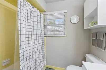 327 Lakemoore Drive #B, Atlanta, GA 30342 - Photo 29