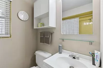 327 Lakemoore Drive #B, Atlanta, GA 30342 - Photo 25