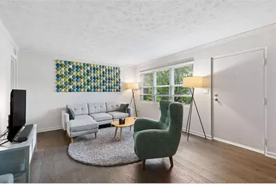 327 Lakemoore Drive #B, Atlanta, GA 30342 - Photo 7