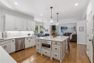 835 Forestwalk Dr, Suwanee, GA 30024 - Photo 5