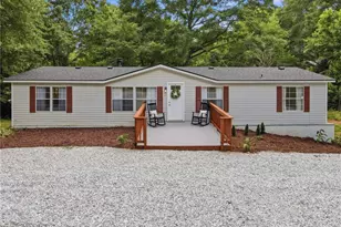1203 Lanier Rd, Pendergrass, GA 30567 - Photo 3