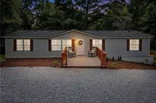 1203 Lanier Rd, Pendergrass, GA 30567 - Photo 5