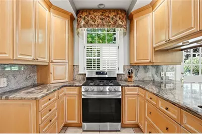 3773 Vermont Road NE, Atlanta, GA 30319 - Photo 7