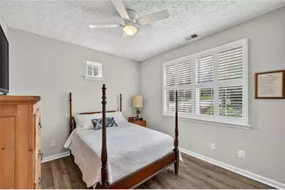 111 W Oaks Court, Woodstock, GA 30188 - Photo 13