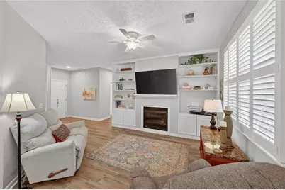 111 W Oaks Court, Woodstock, GA 30188 - Photo 7