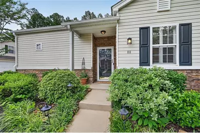 111 W Oaks Court, Woodstock, GA 30188 - Photo 3