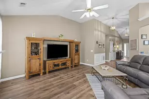 2114 Beacon Crest Dr, Buford, GA 30519 - Photo 11