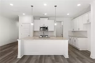 5643 Chickory Dr, Flowery Branch, GA 30542 - Photo 9