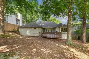 365 E Willow Run, Johns Creek, GA 30022 - Photo 21