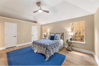 365 E Willow Run, Johns Creek, GA 30022 - Photo 13