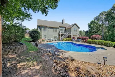 27 Roberson Drive NE, Cartersville, GA 30121 - Photo 13