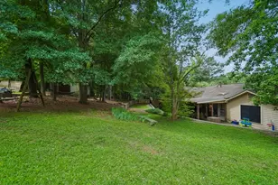 1372 Crooked Tree Ct SW, Lilburn, GA 30047 - Photo 33