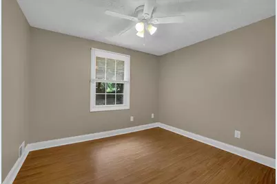 9665 N Pond Circle, Roswell, GA 30076 - Photo 17