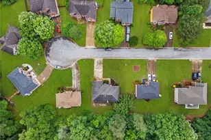 6906 Wynmeadow Dr, Stone Mountain, GA 30087 - Photo 5