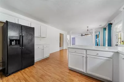 6906 Wynmeadow Drive, Stone Mountain, GA 30087 - Photo 19