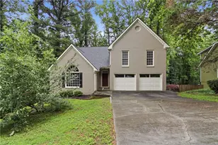 4822 Thornwood Dr NW, Acworth, GA 30102 - Photo 1