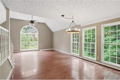4822 Thornwood Drive NW, Acworth, GA 30102 - Photo 9