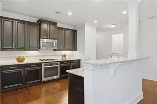 7670 Glisten Ave, Atlanta, GA 30328 - Photo 17