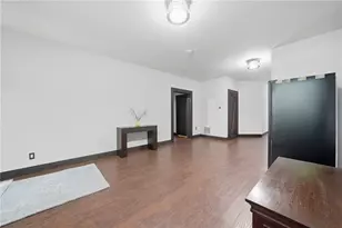 7670 Glisten Ave, Atlanta, GA 30328 - Photo 39