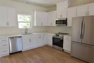1070 Moreland Dr, Watkinsville, GA 30677 - Photo 11