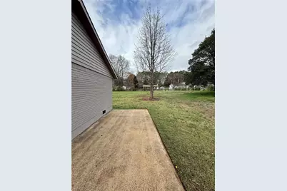8117 Attleboro Drive, Jonesboro, GA 30238 - Photo 13