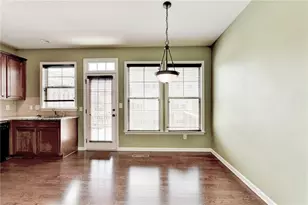 730 Grove Manor Park, Suwanee, GA 30024 - Photo 7