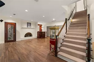 170 Helmsley Dr, Atlanta, GA 30327 - Photo 67