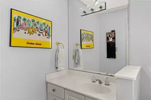 170 Helmsley Dr, Atlanta, GA 30327 - Photo 59