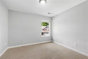 139 Northfield Cir, Dawsonville, GA 30534 - Photo 5