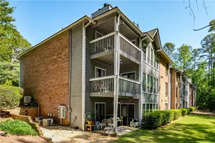 525 Warm Springs Cir, Roswell, GA 30075 - Photo 21