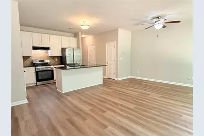 5870 Taka Lane, Lithonia, GA 30038 - Photo 9