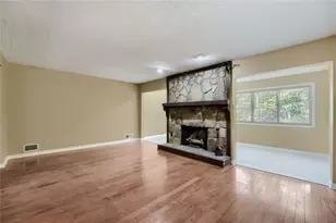 4190 D'Youville Trce, Atlanta, GA 30341 - Photo 5