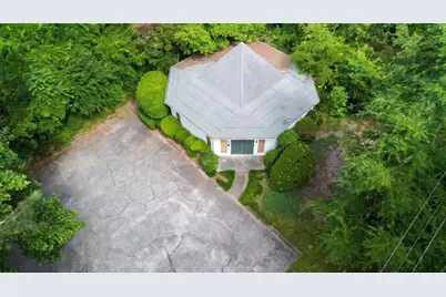 2054 Harobi Drive, Tucker, GA 30084 - Photo 5