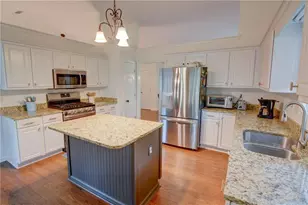 949 Nichols Landing Ln, Dacula, GA 30019 - Photo 11