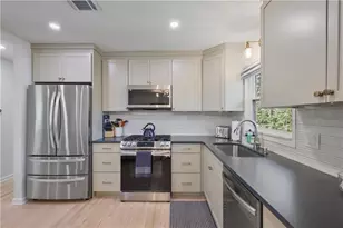 677 Hillandale Circle SW, Marietta, GA 30064 - Photo 15