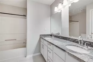 1229 Vintage Pointe Dr, Lawrenceville, GA 30044 - Photo 3