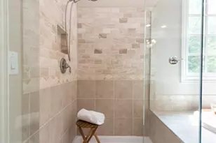 250 Enclave, Atlanta, GA 30342 - Photo 27