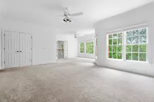 250 Enclave, Atlanta, GA 30342 - Photo 31