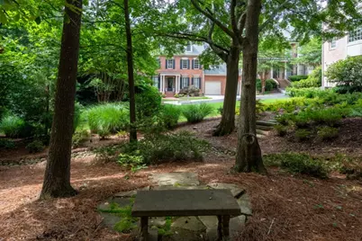250 Enclave, Atlanta, GA 30342 - Photo 47
