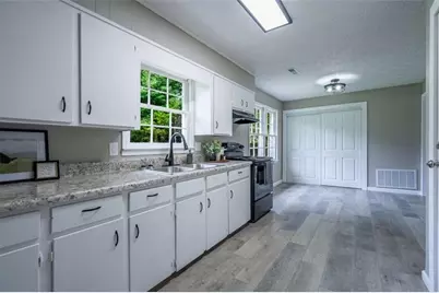 5598 Fosters Mill Road, Cave Spring, GA 30124 - Photo 11