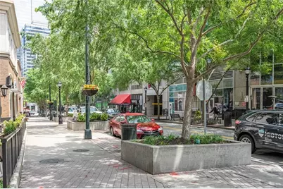 1075 Peachtree Walk NE #A205, Atlanta, GA 30309 - Photo 33