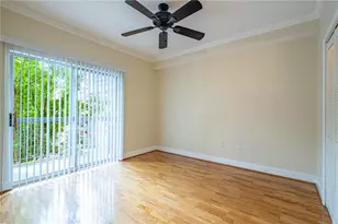 1075 Peachtree Walk NE, Atlanta, GA 30309 - Photo 13