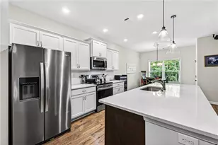744 Brookshire Ct, Monroe, GA 30655 - Photo 11