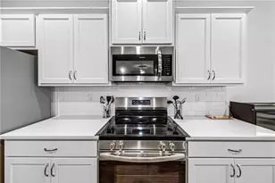 744 Brookshire Ct, Monroe, GA 30655 - Photo 13