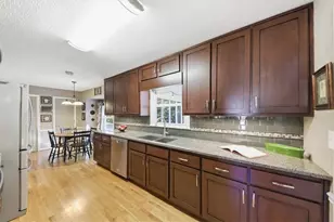 2334 Pine Point Dr, Lawrenceville, GA 30043 - Photo 17