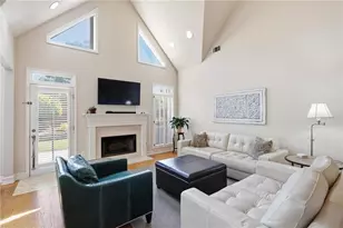 5249 Magnolia Walk Cir, Atlanta, GA 30338 - Photo 3